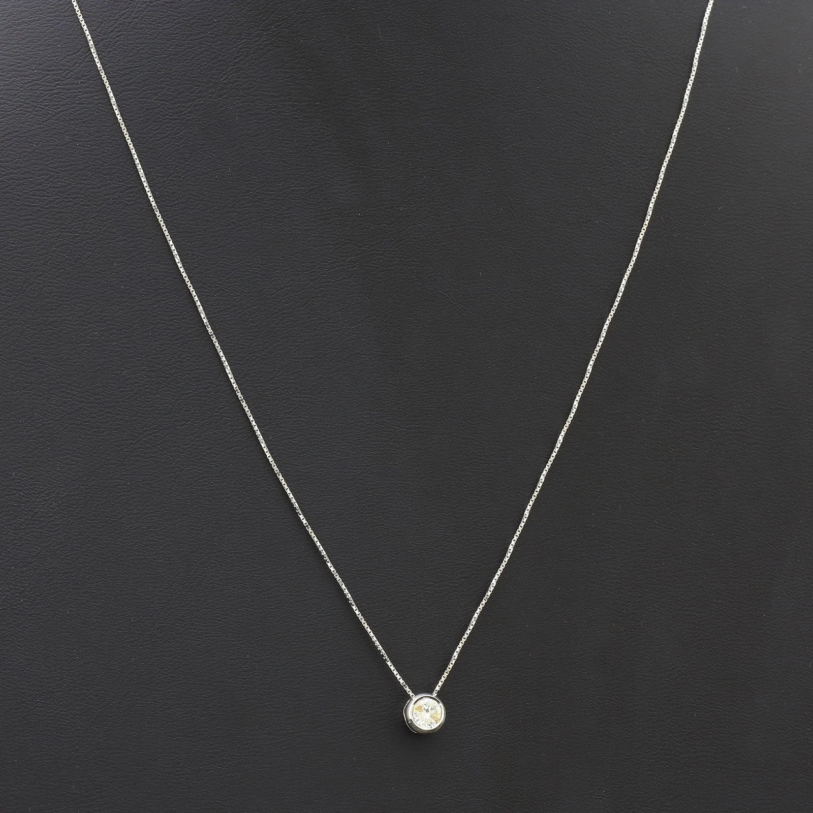 COLLANA PUNTO LUCE