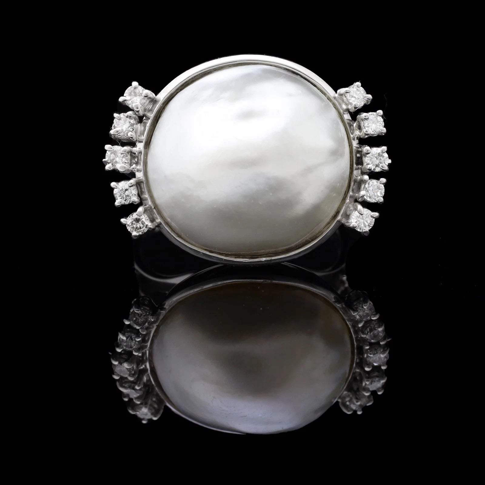 ANELLO IN ORO BIANCO