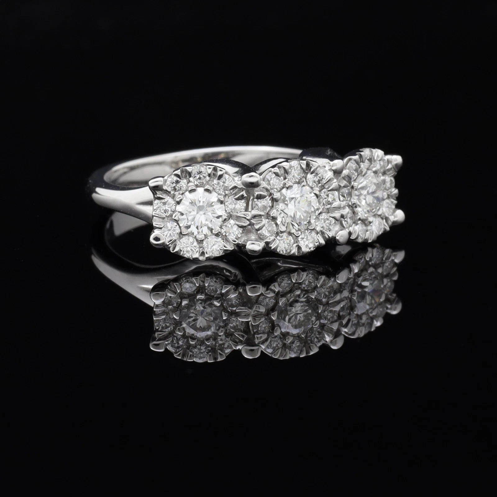 ANELLO CATTLEYA TRILOGY