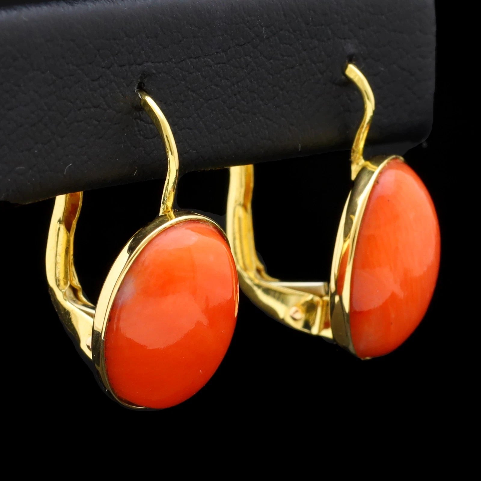 ORECCHINI A MONACHELLA