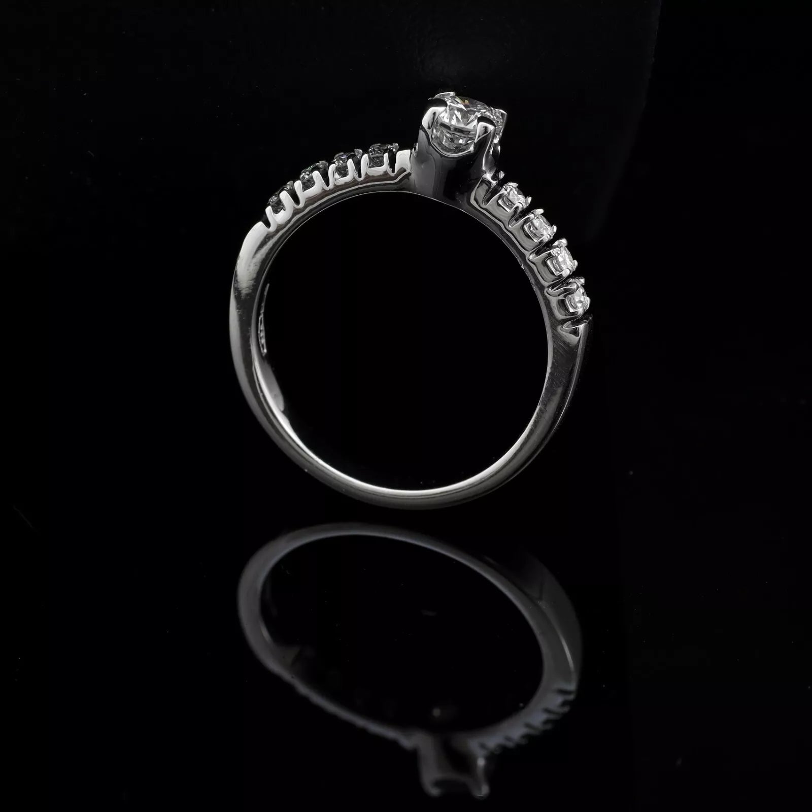 ANELLO SOLITARIO