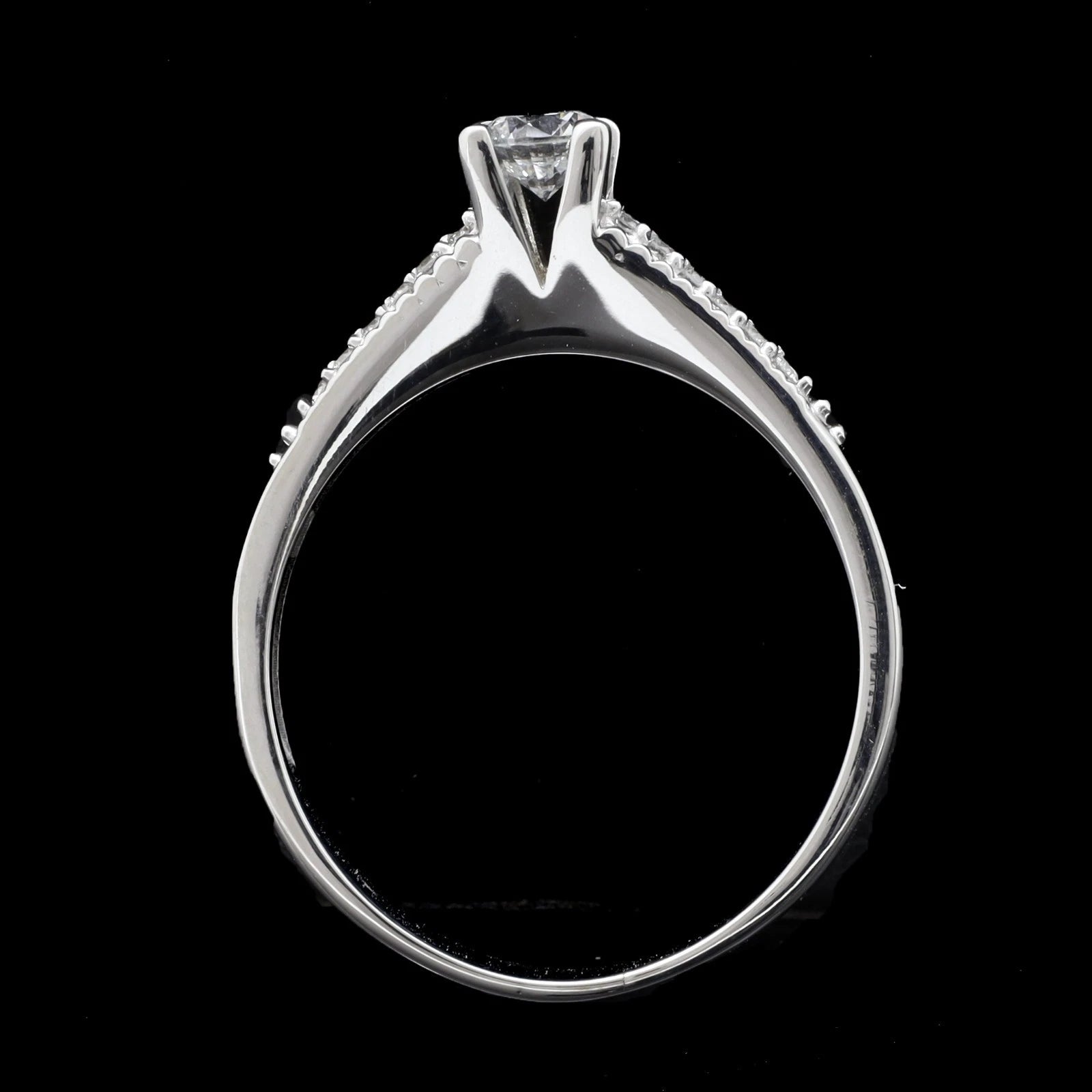 ANELLO IN ORO BIANCO