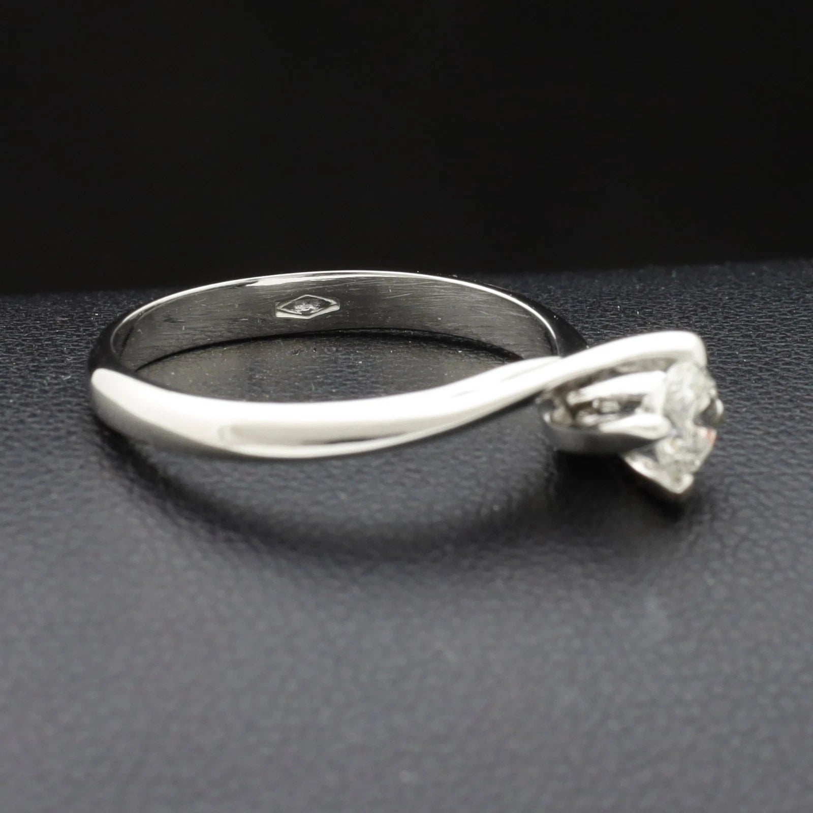 ANELLO SOLITARIO
