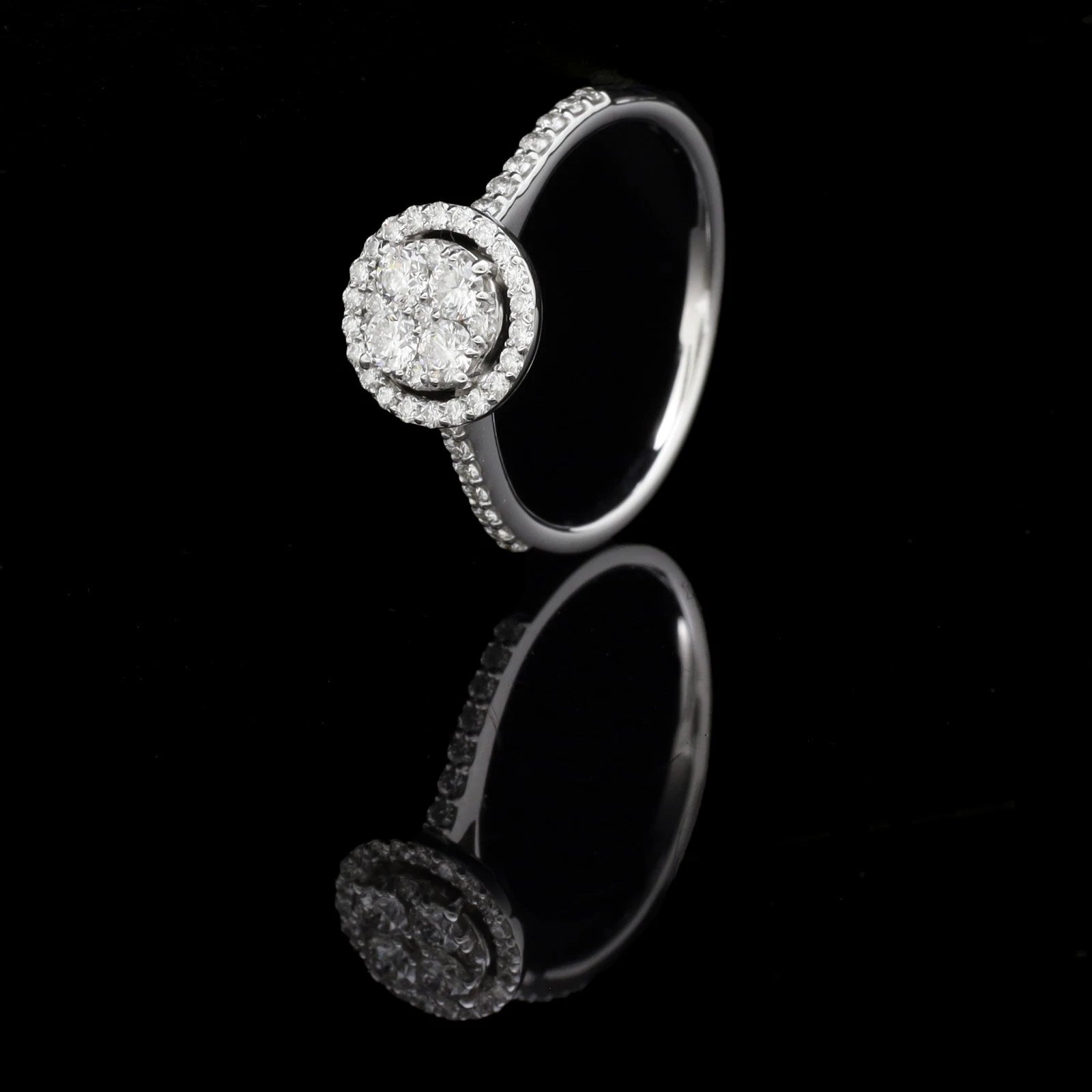 ANELLO IN ORO BIANCO