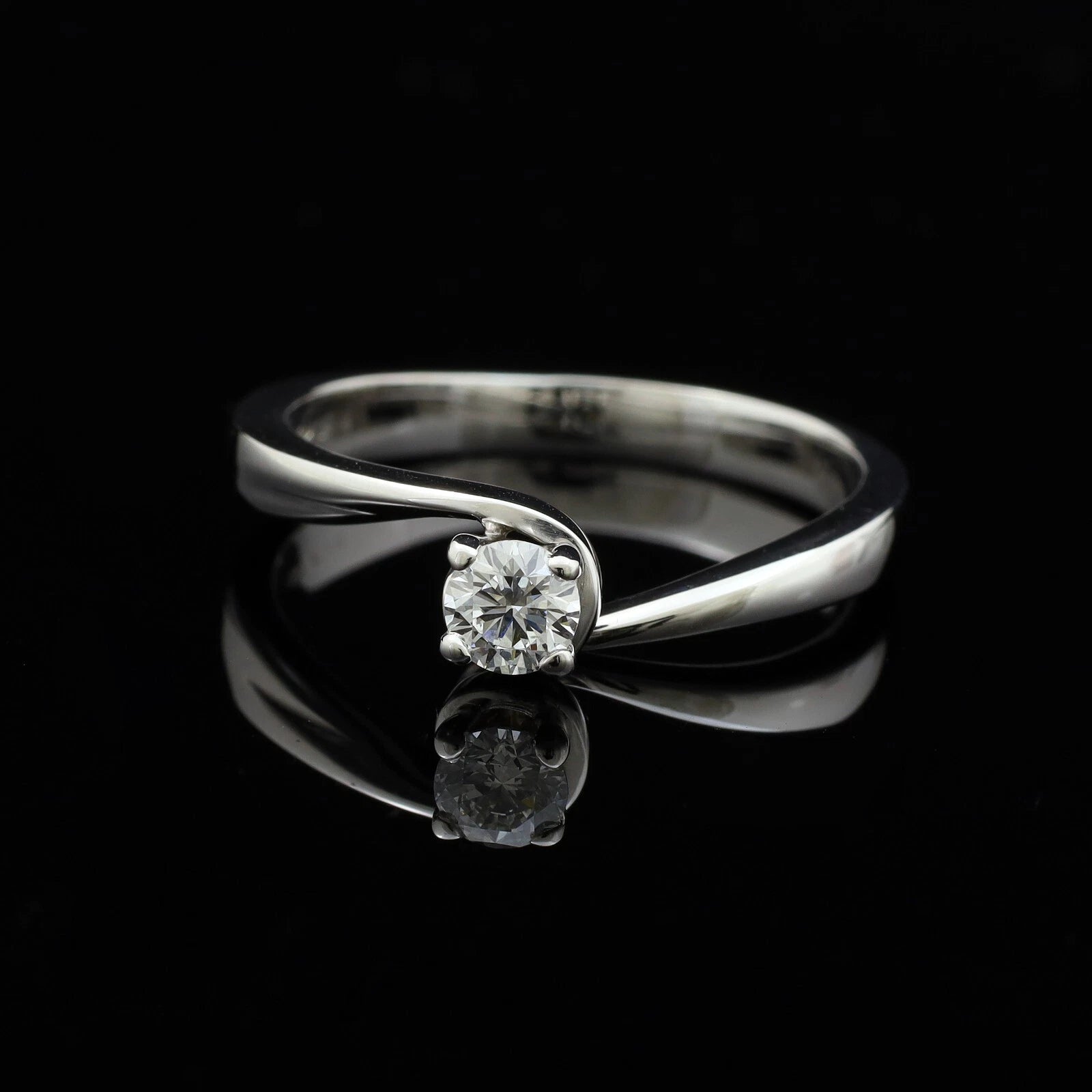 ANELLO SOLITARIO GIORGIO VISCONTI