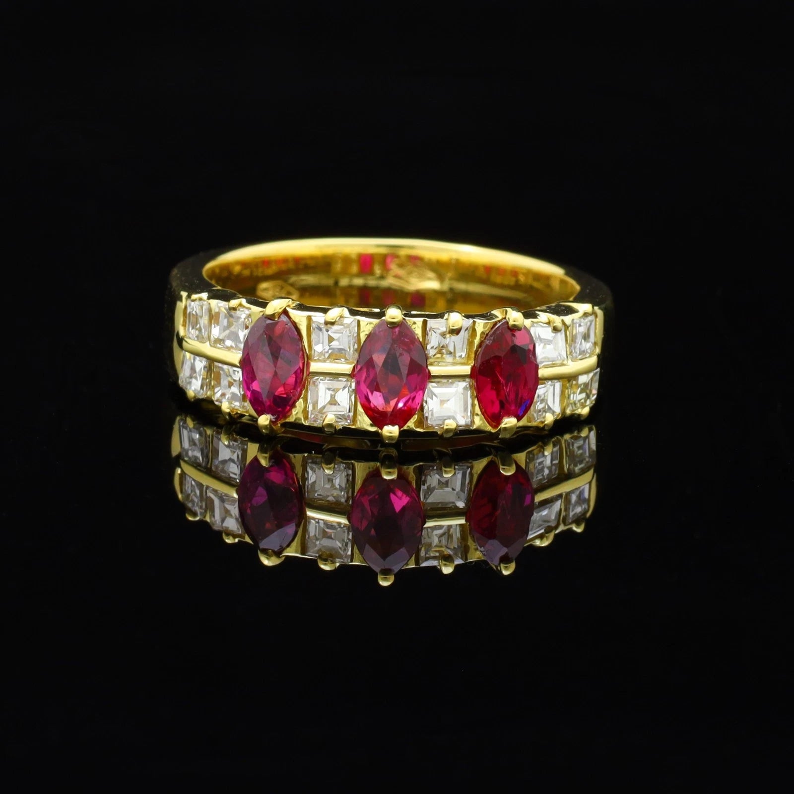 ANELLO DAFNE
