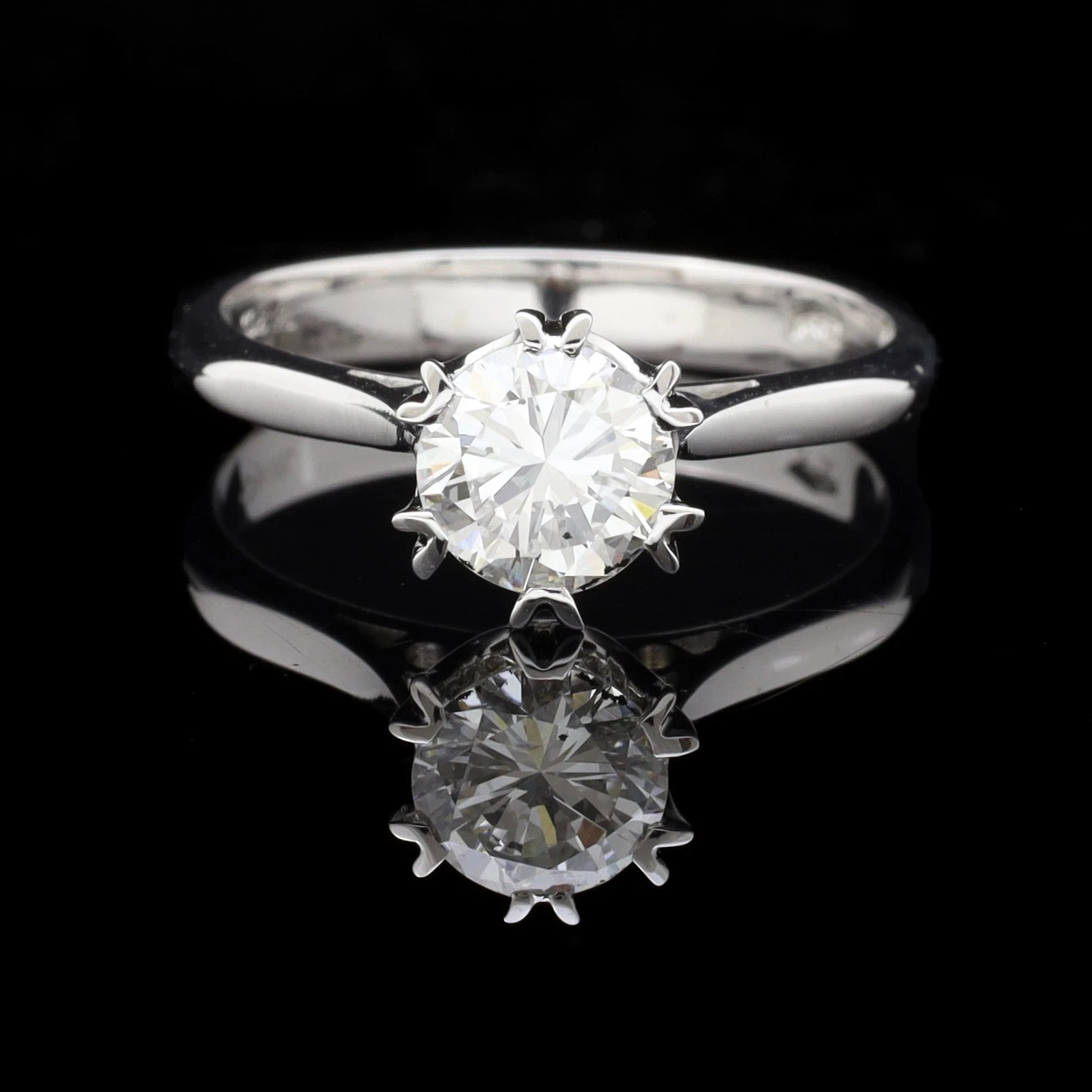 ANELLO SOLITARIO LOVE