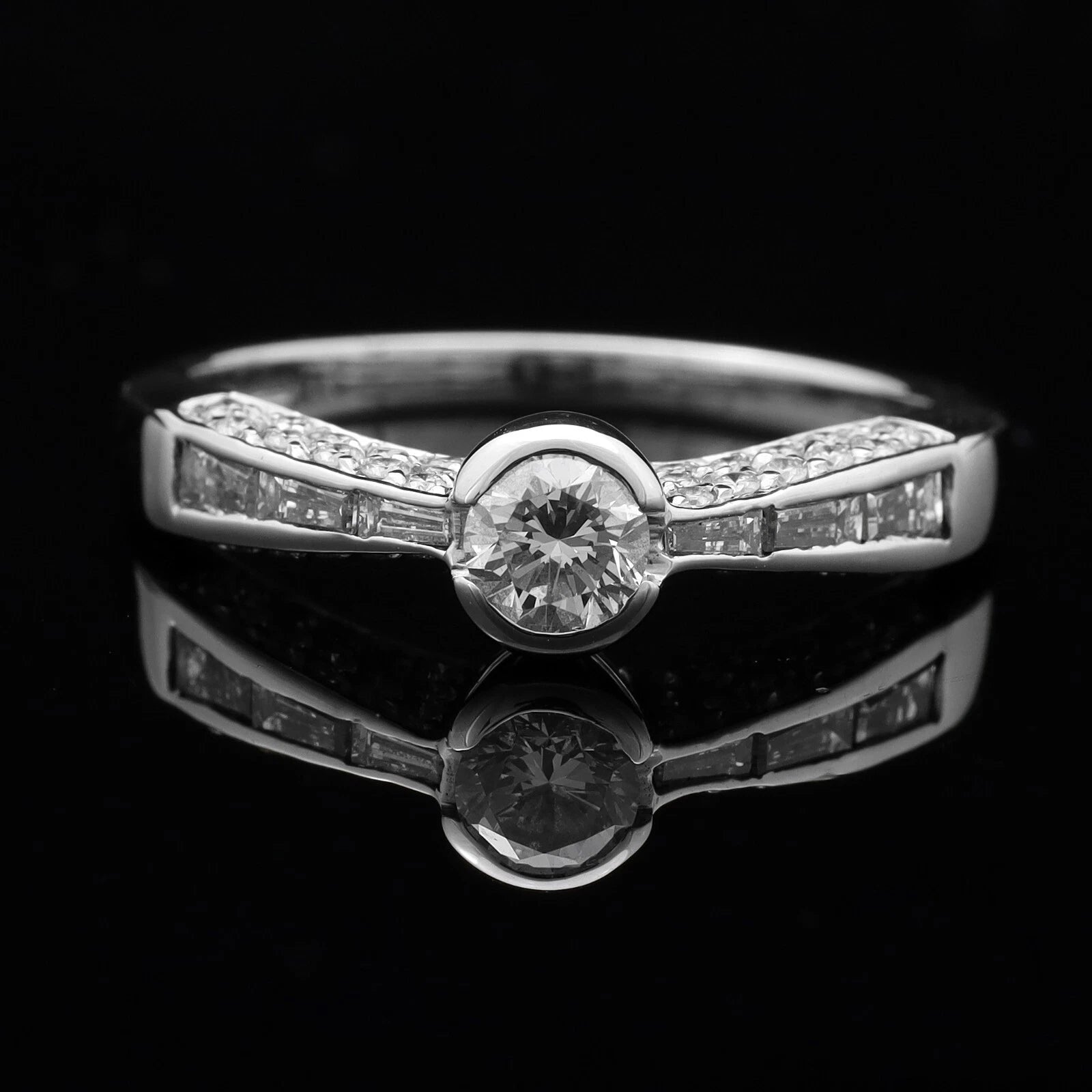 ANELLO IN ORO BIANCO 18 KT