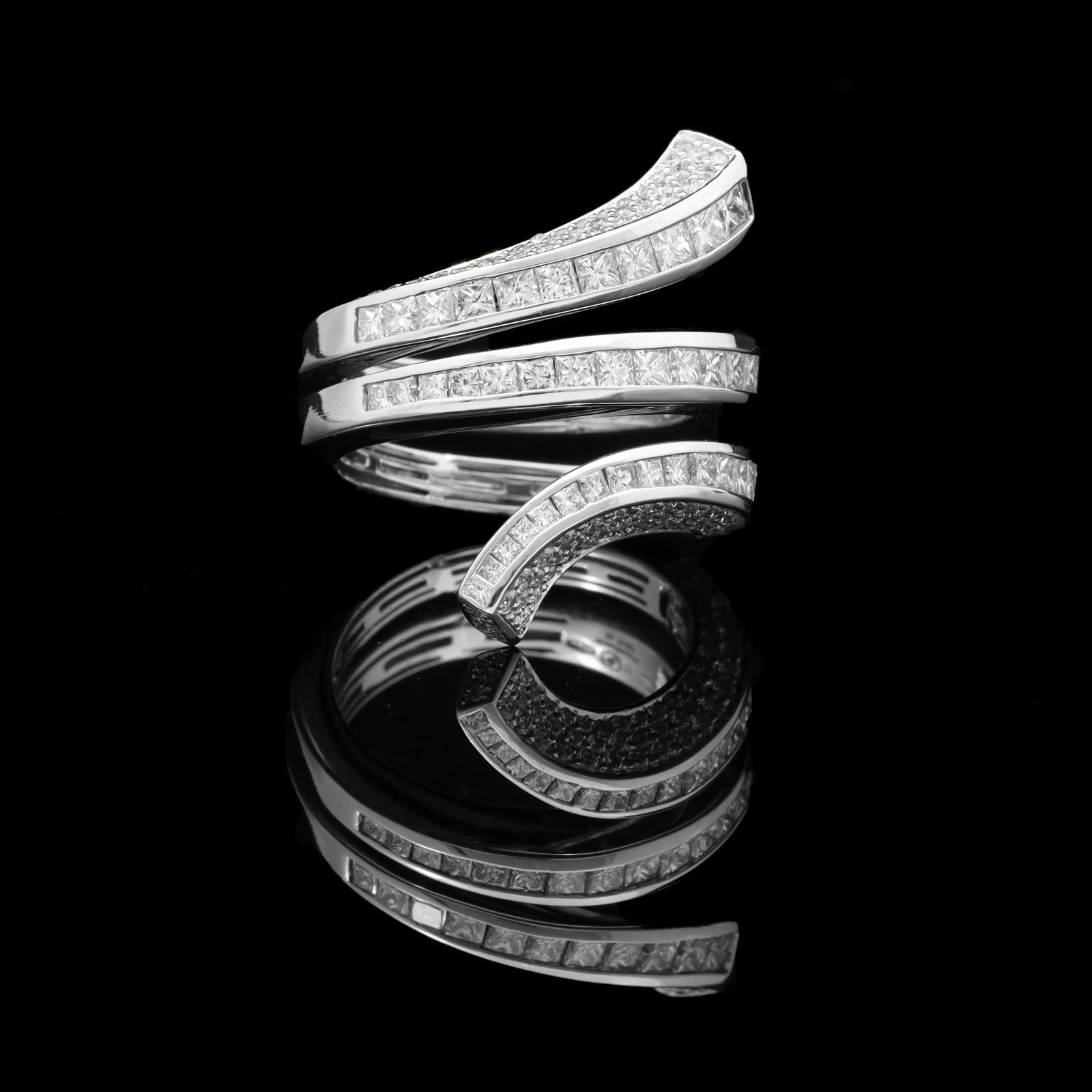 ANELLO DAMIANI