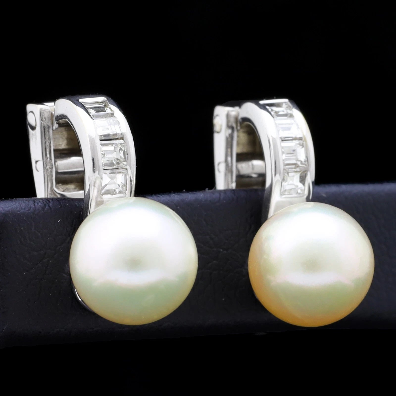 ORECCHINI MONACHELLE