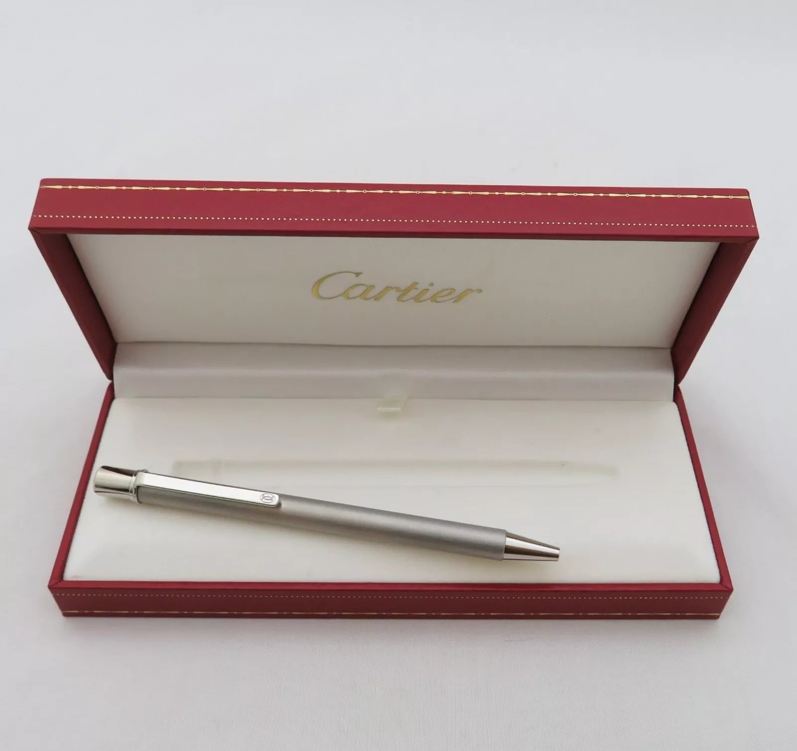 CARTIER PENNA A SFERA