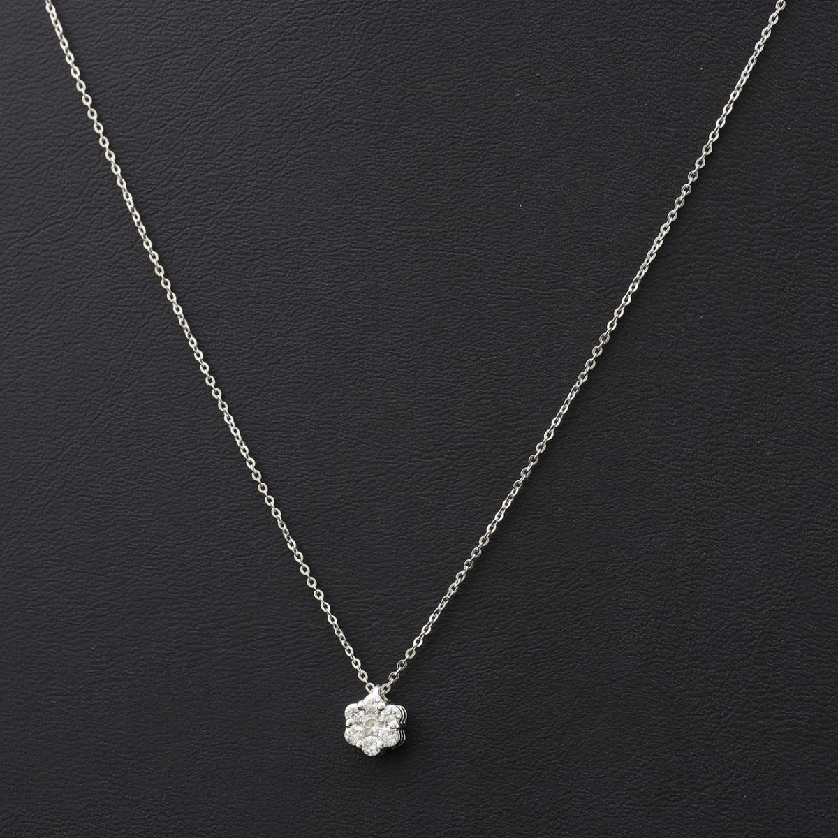 COLLANA IN ORO BIANCO 18KT 750