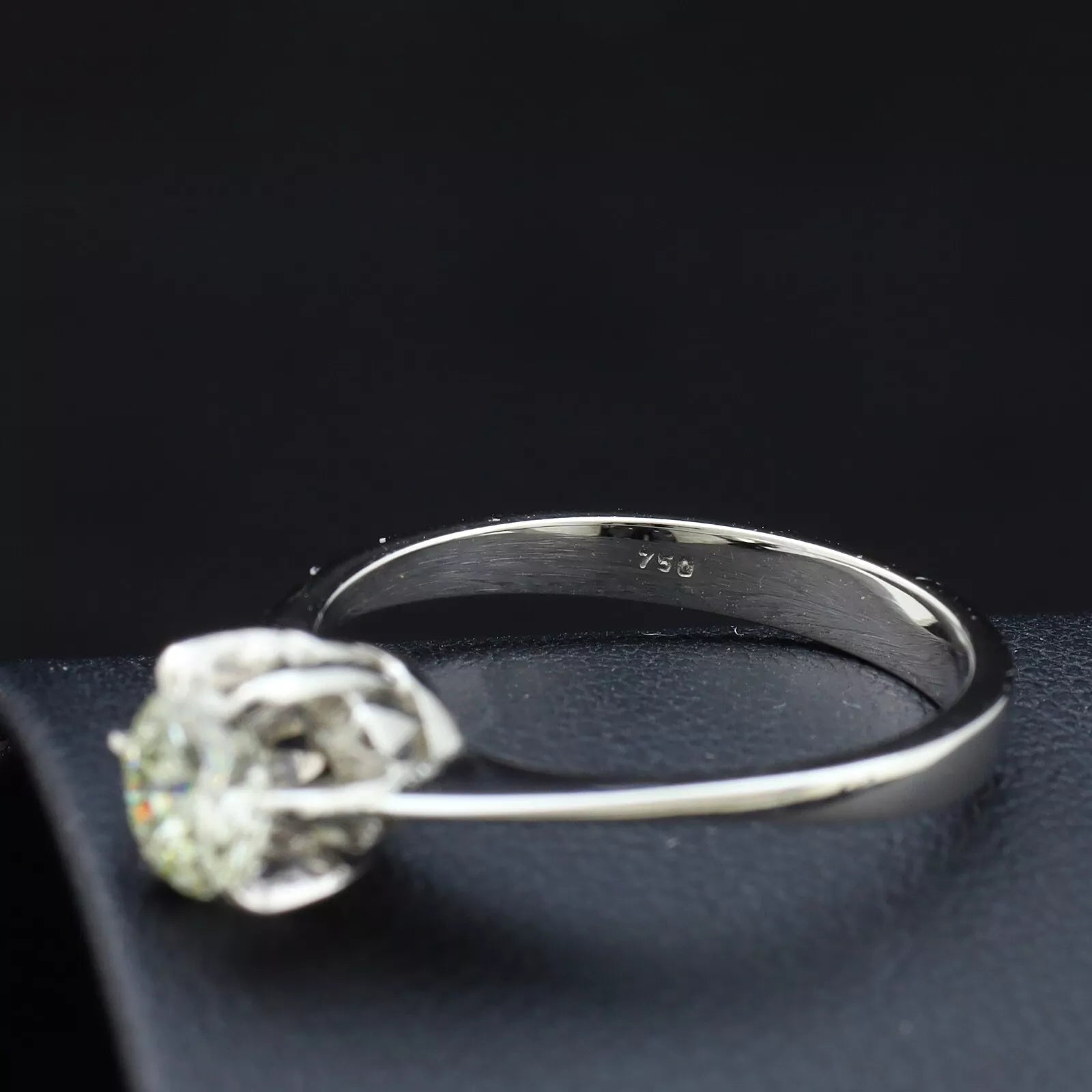 ANELLO SOLITARIO