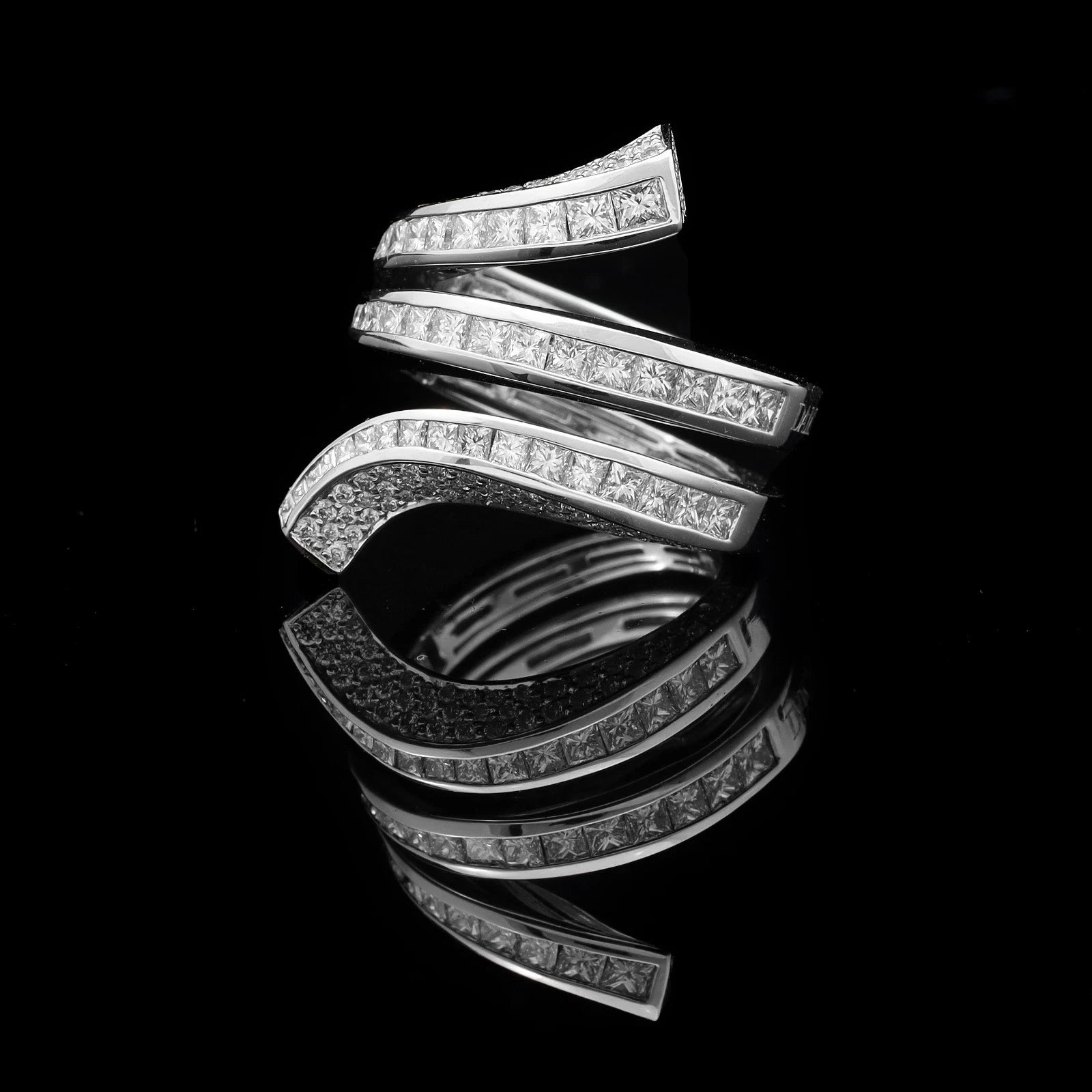 ANELLO DAMIANI