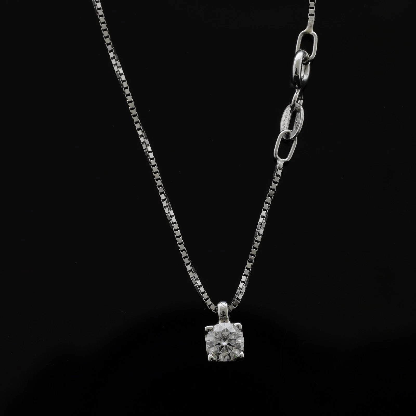 COLLANA PUNTO LUCE