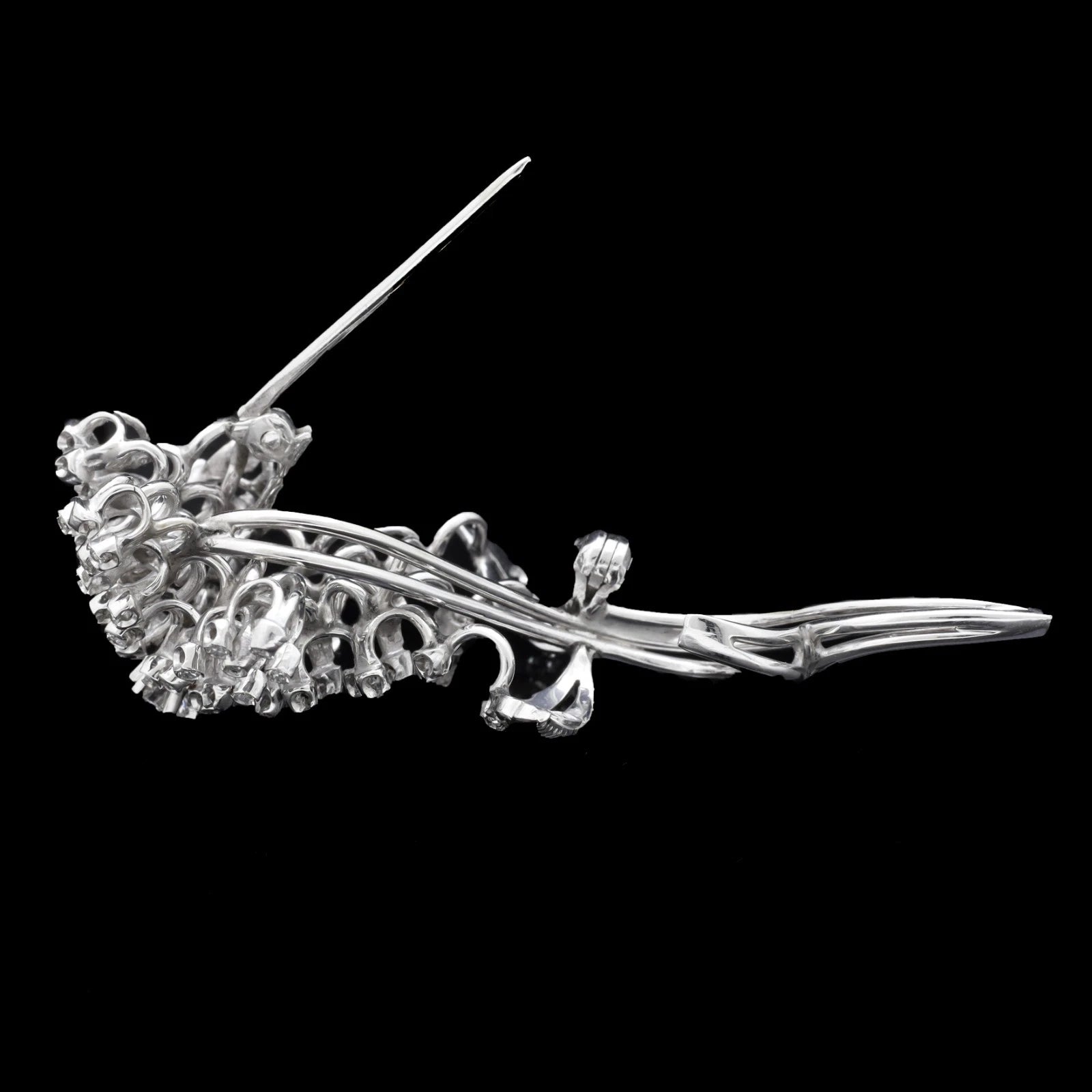 SPILLA FLOWER IN ORO BIANCO 18 KT