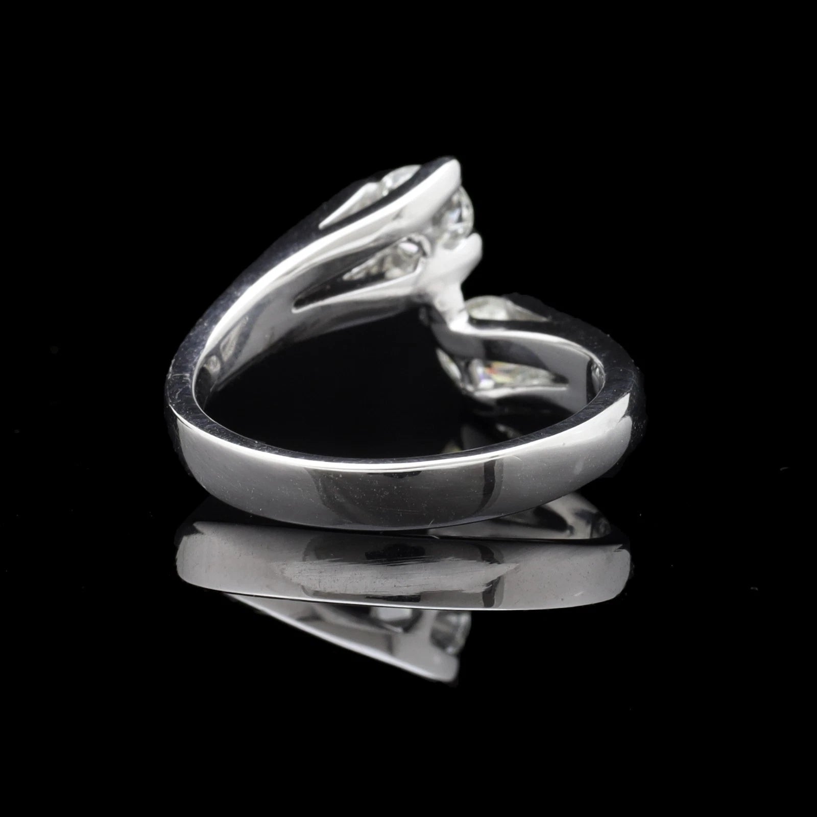 ANELLO CONTRARIE'