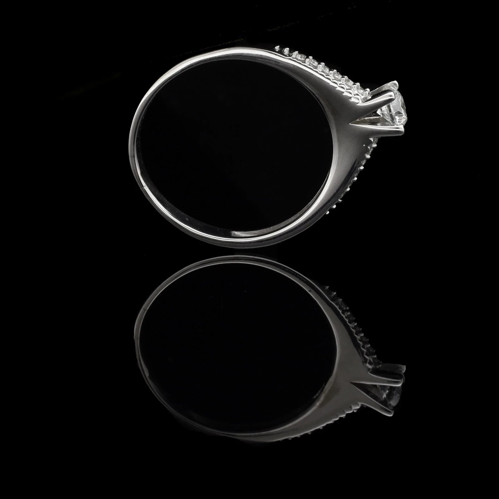 ANELLO IN ORO BIANCO