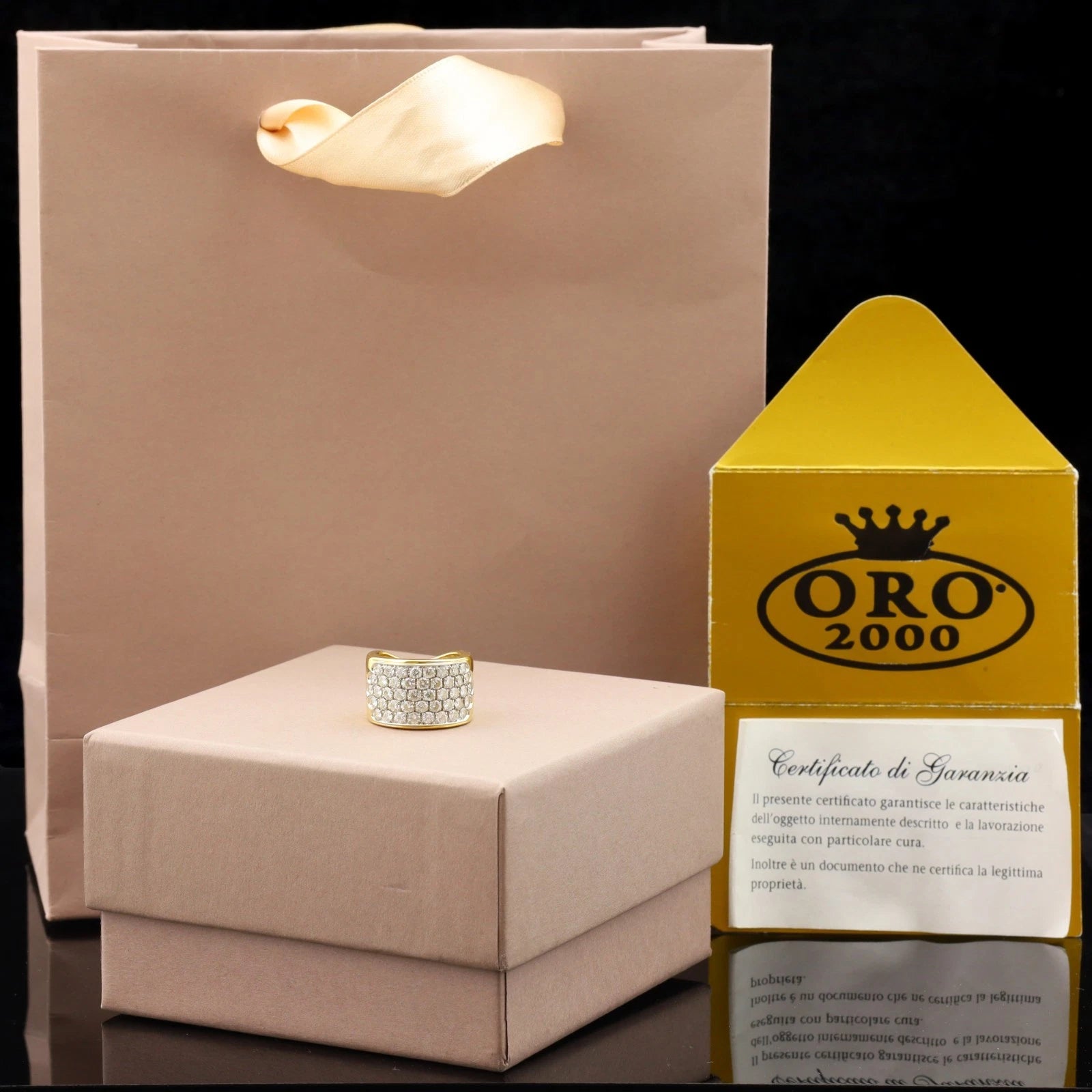 ANELLO A FASCIA IN ORO 18KT