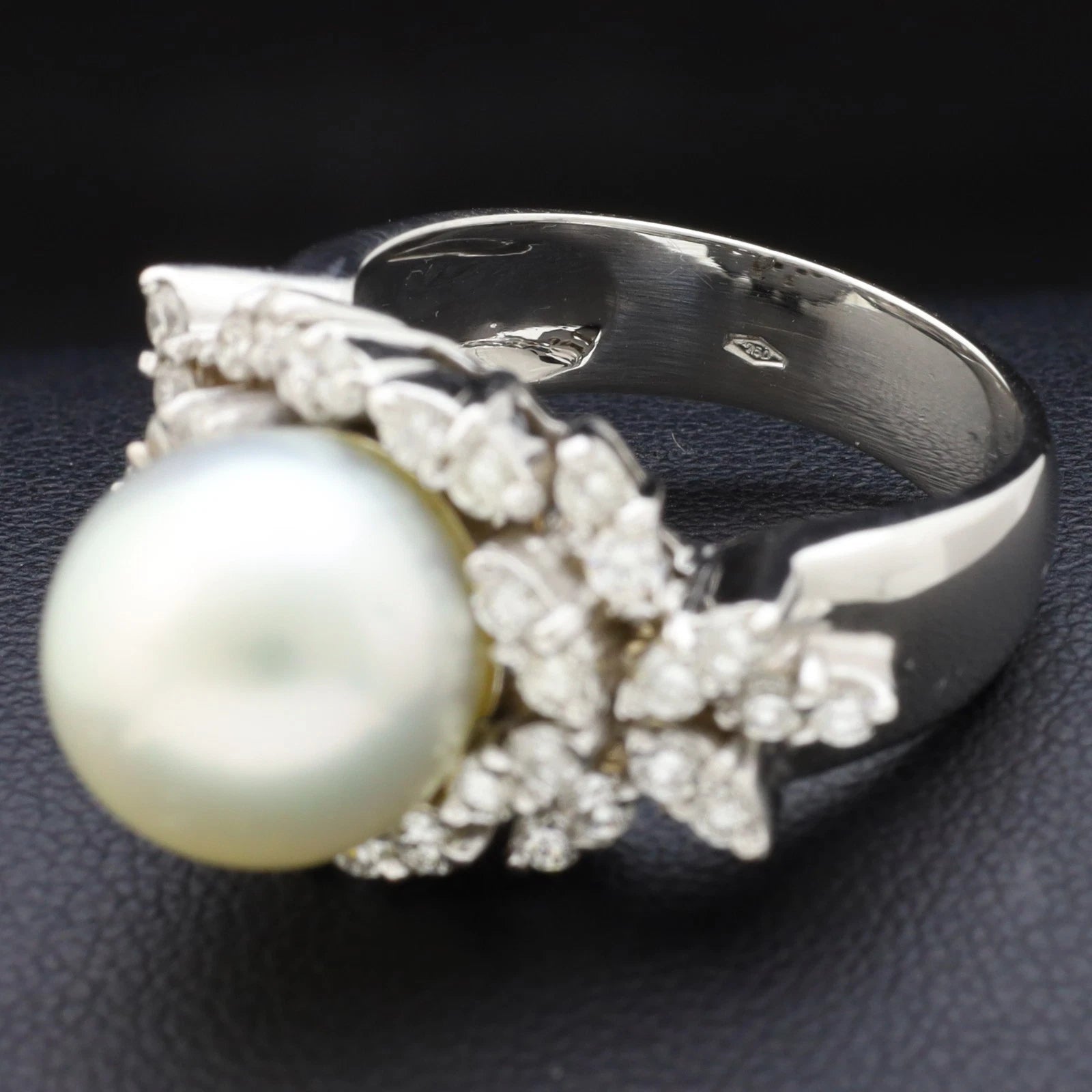 ANELLO IN ORO BIANCO 18KT