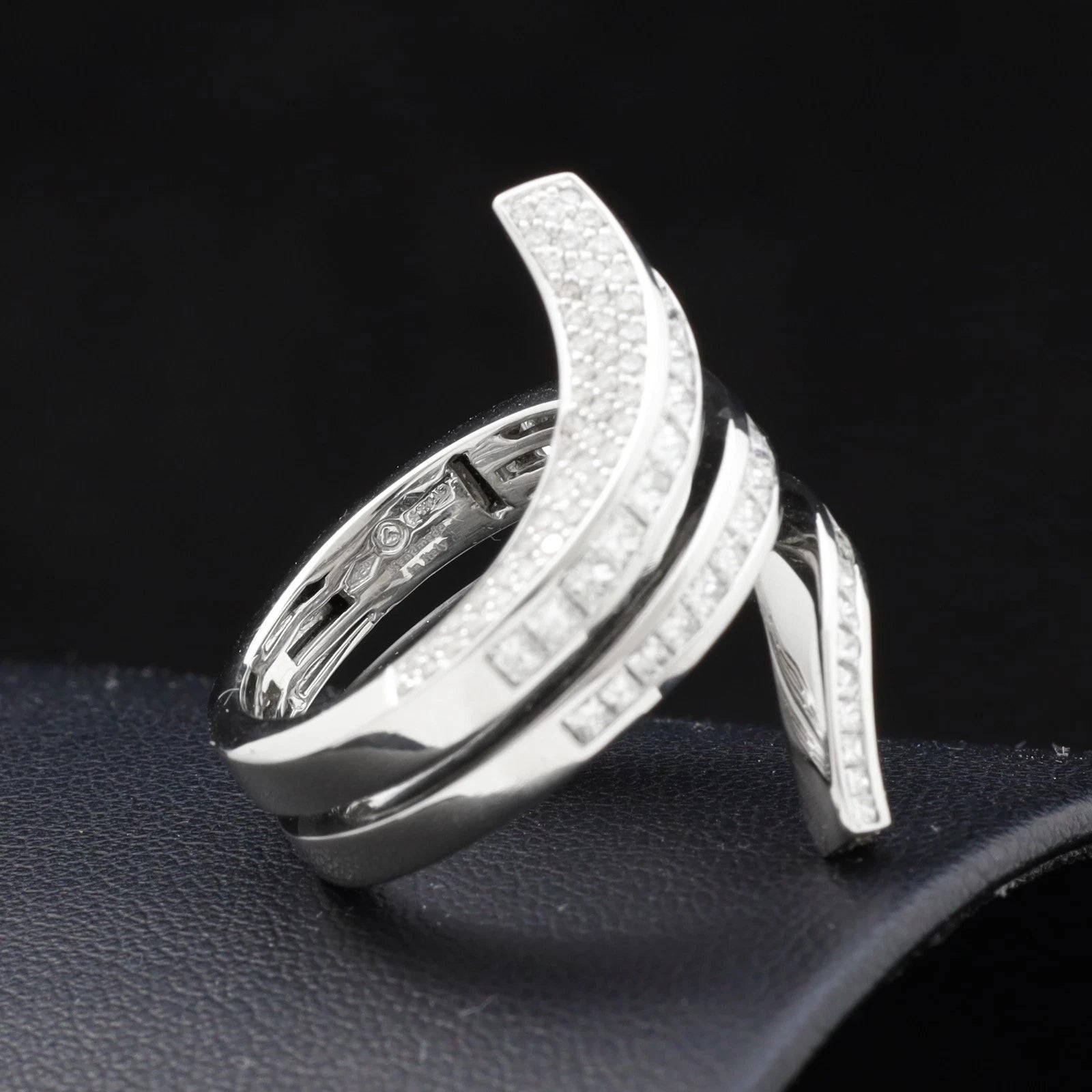 ANELLO DAMIANI